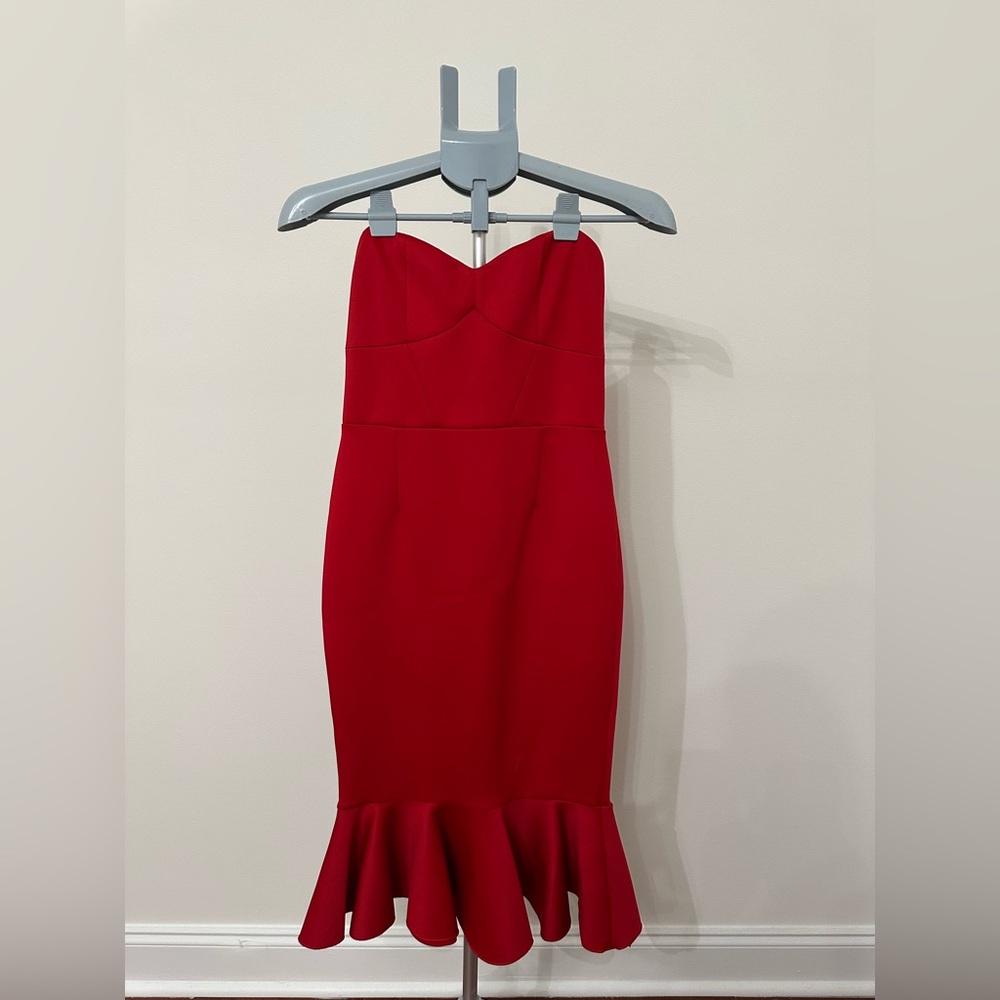 Express Strapless Red Mermaid Hem Dress